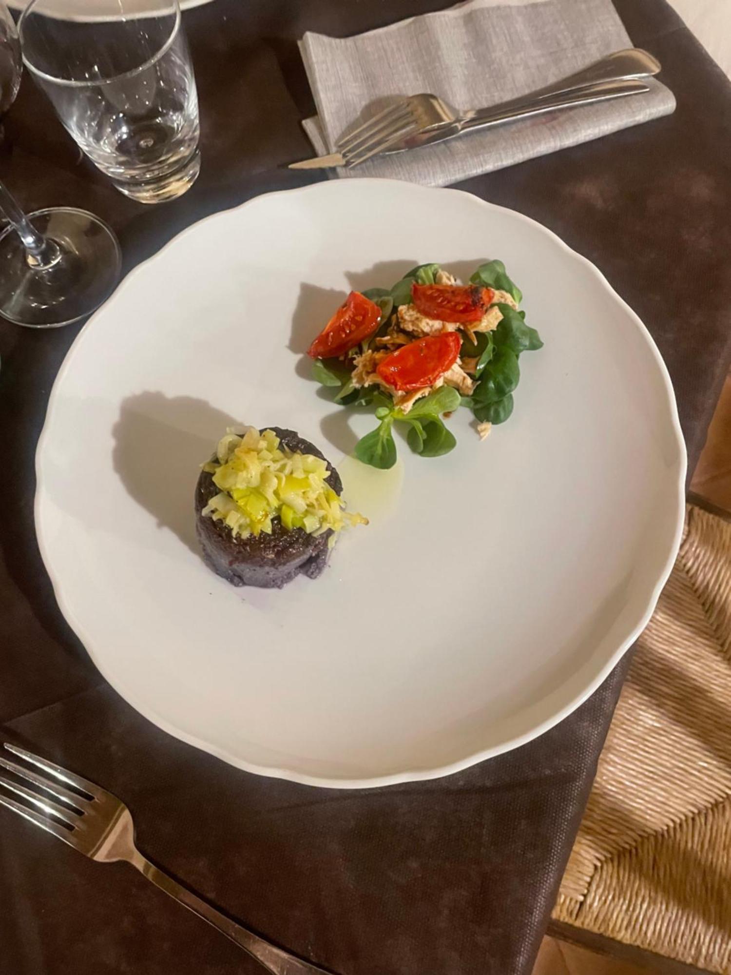 Ghigo La Locanda Di Torquato Montorgiali Экстерьер фото